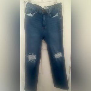 Kensie Jeans “The Slim” Size: 6/28